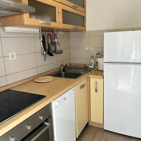Kutlesa Apartment